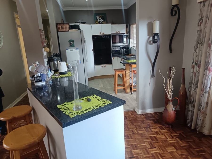 3 Bedroom Property for Sale in Hadison Park Northern Cape